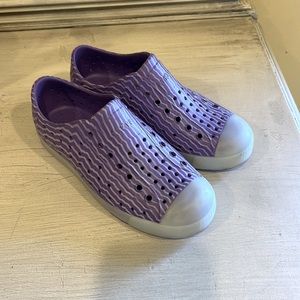 Native Jefferson Purple glow in the dark shoes NEW